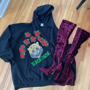 Taylor Swift Costume- oversized black hoodie, thigh high red boots and decals